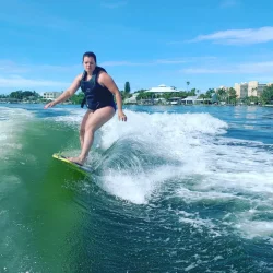 Wakesurfing